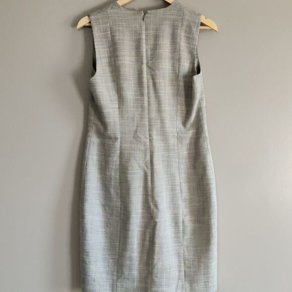 ✔️⚓T Tahari Grey Sheath Dress - Picture 3 of 5